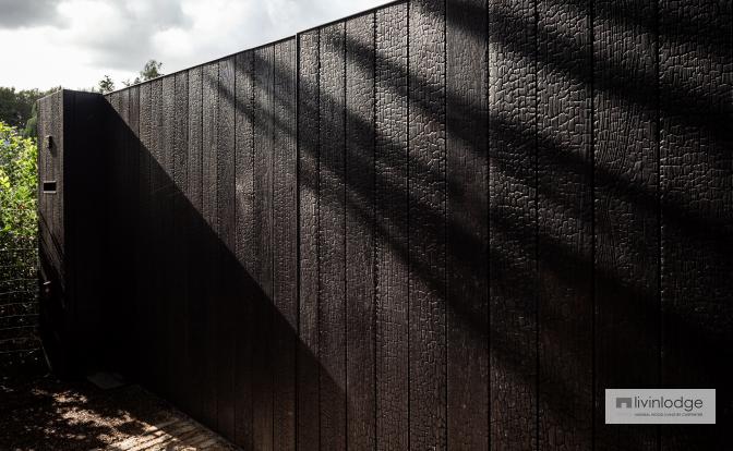Portón moderno de madera carbonizada Sint-Martens-Latem