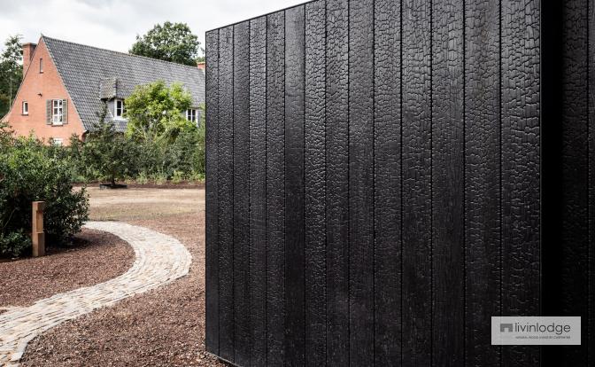 Portón moderno de madera carbonizada Sint-Martens-Latem
