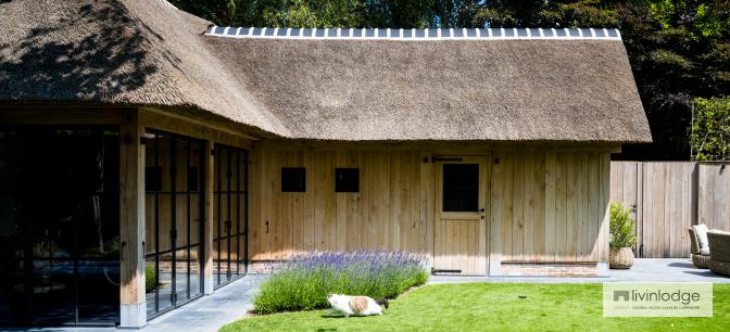 Pool house de roble